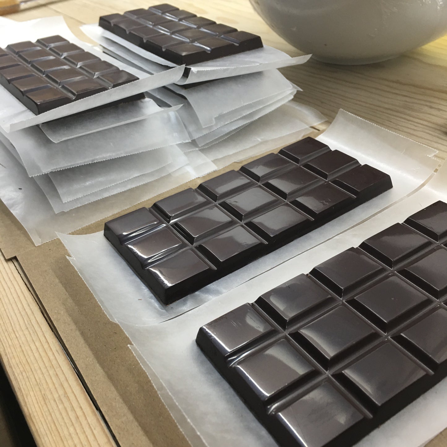 CHOCOLATE ARTESANAL 75% PURO CACAO 55 GR.